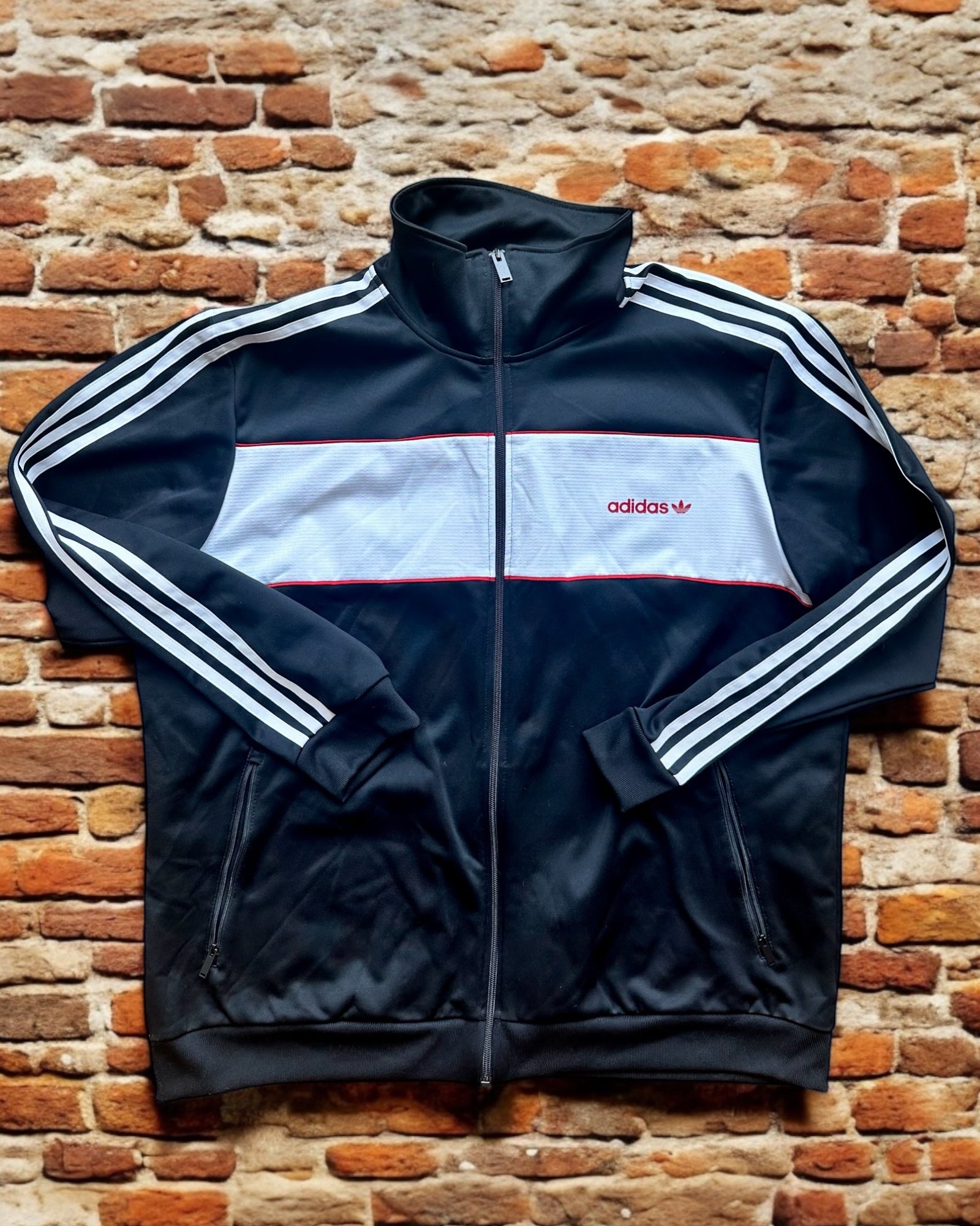 00s y2k adidas サムホール　ゴアパーカサイバージャケット　ハムカス 2025年最新】hamcus adidasの人気アイテム - メルカリ