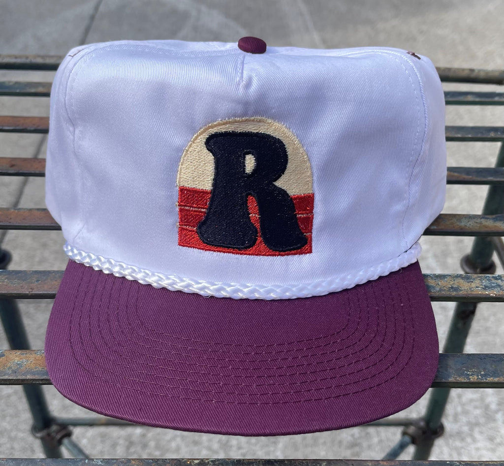 R logo Ruckess Vintage Hats - Dark Purple